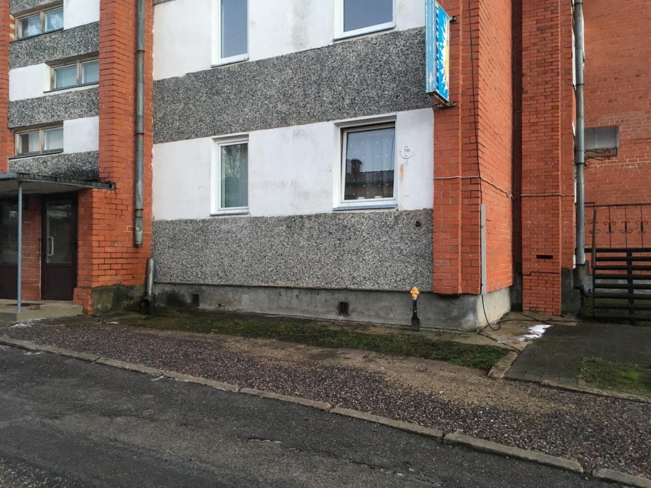 Apartamenti Bulvaris Aluksne Exterior photo